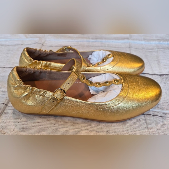FitFlop Size 8.5 Scallop Embellished Leather Artisan Gold Ballet Flat Mary Jane - Picture 1 of 11